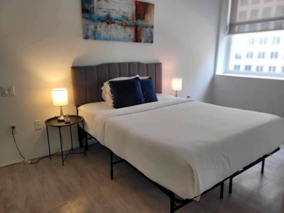 629 Lofts 812 - A Kcm Property คลีฟแลนด์ ภายนอก รูปภาพ
